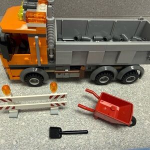 4434 LEGO City Dump Truck
